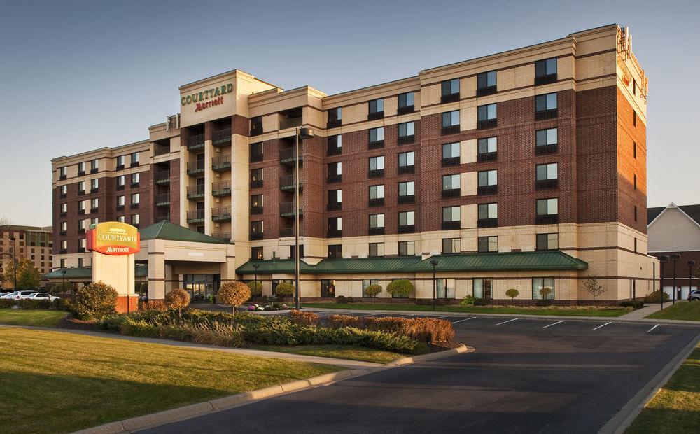 Courtyard By Marriott Bloomington Mall Of America Exterior photo